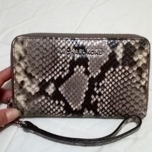Michael Kors NWT Walket